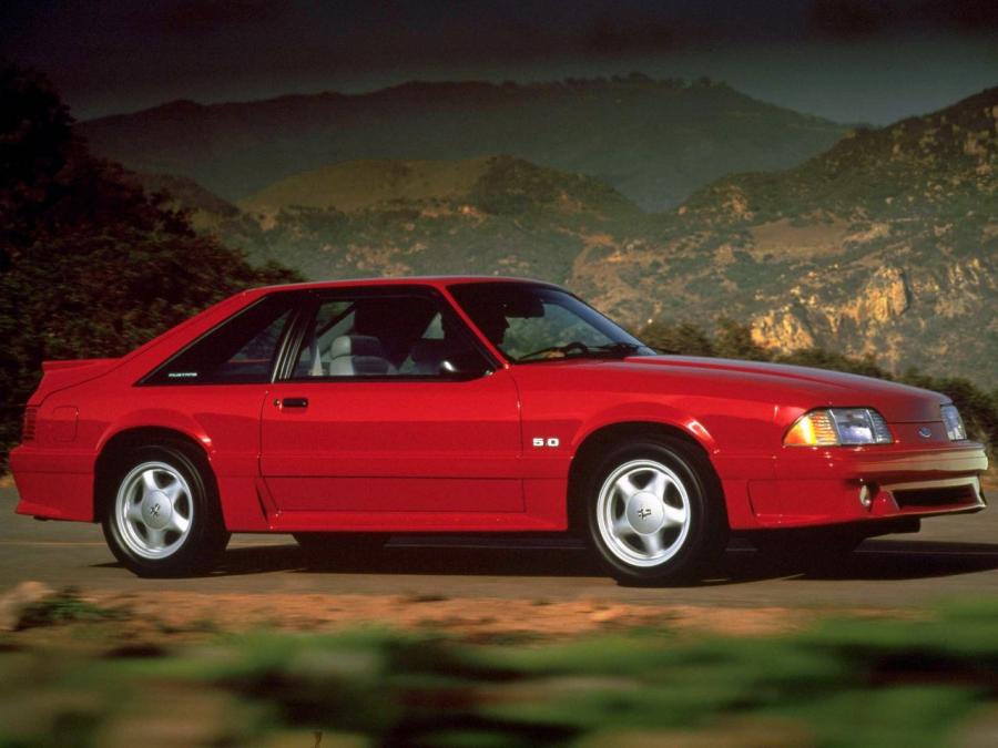  Ford Mustang GT 5.0 1987 года  (фото 4 из 14)